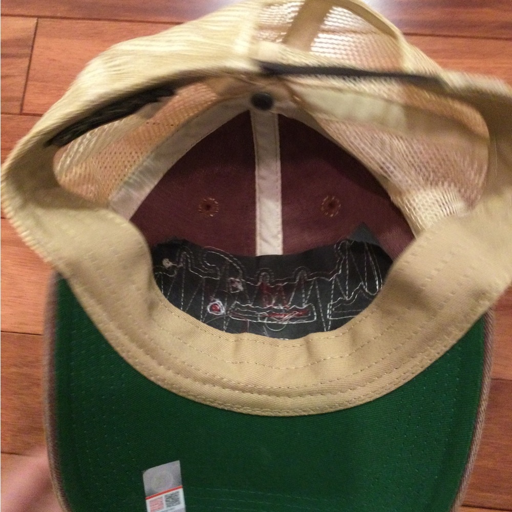 PRICE DROP! Virginia Tech Hokies Retro style Trucker Cap - Picture 3 of 4